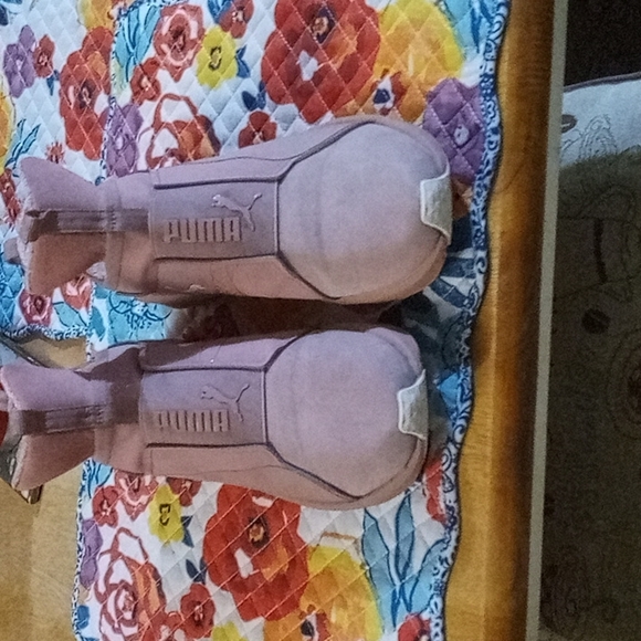 Puma sneakers - Picture 2 of 2